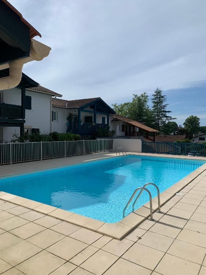 Appartement Equipe Tout Confort Cambo-les-Bains Bagian luar foto